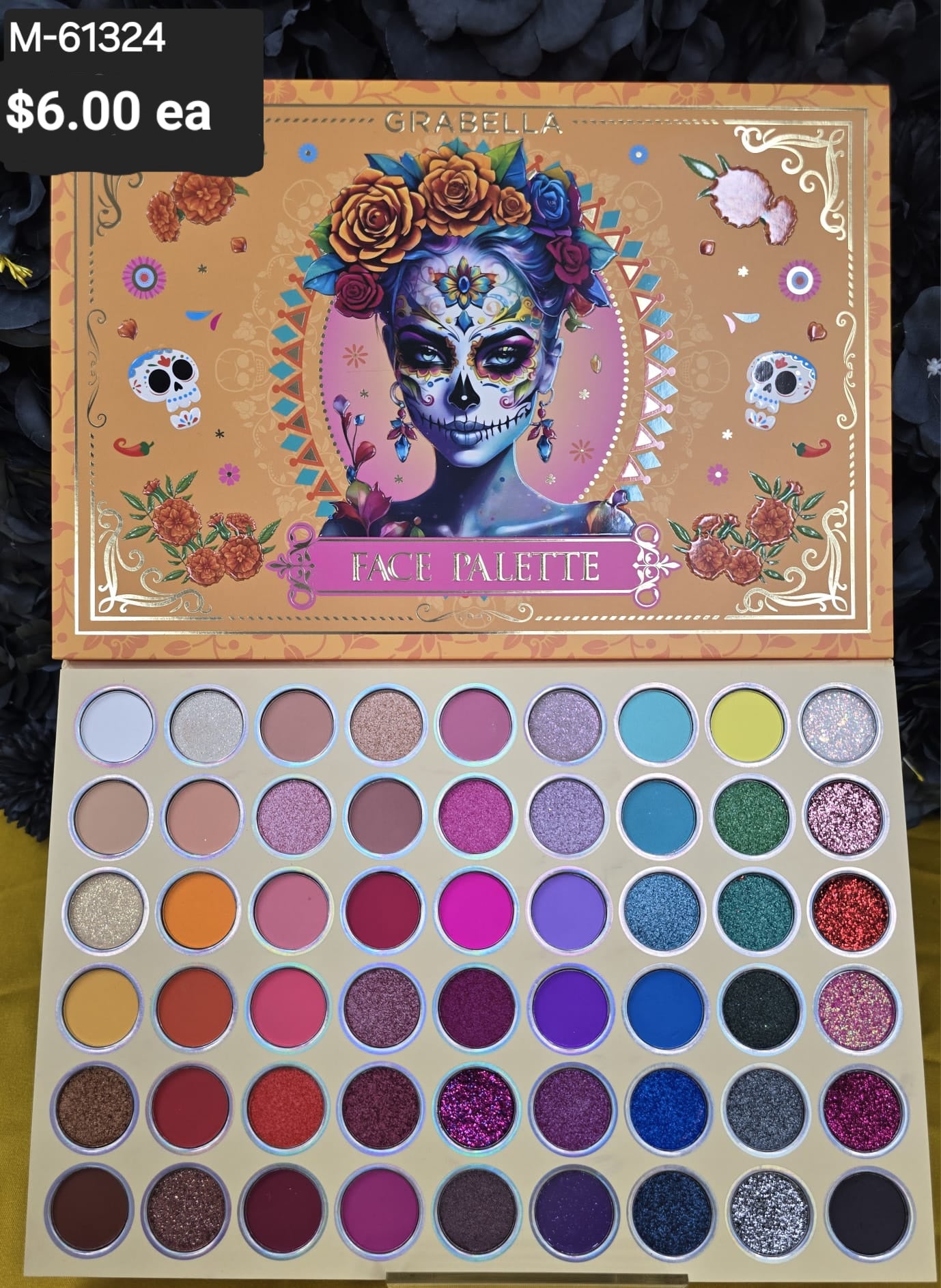 Grabella - Face Palette #M-6-1324 Eyeshadow Palette