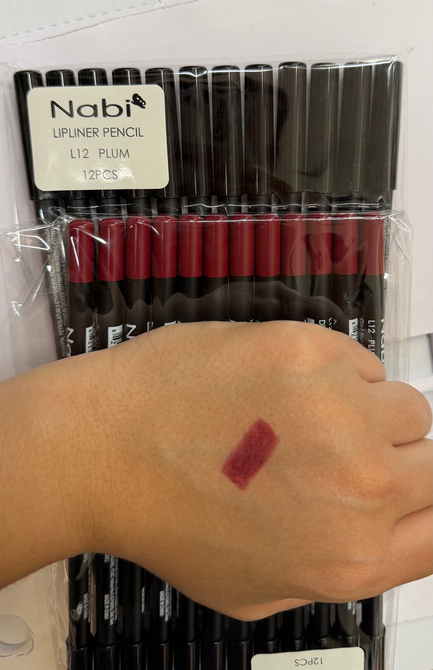 Lápiz delineador de labios NABI / Paquete de 12 unidades