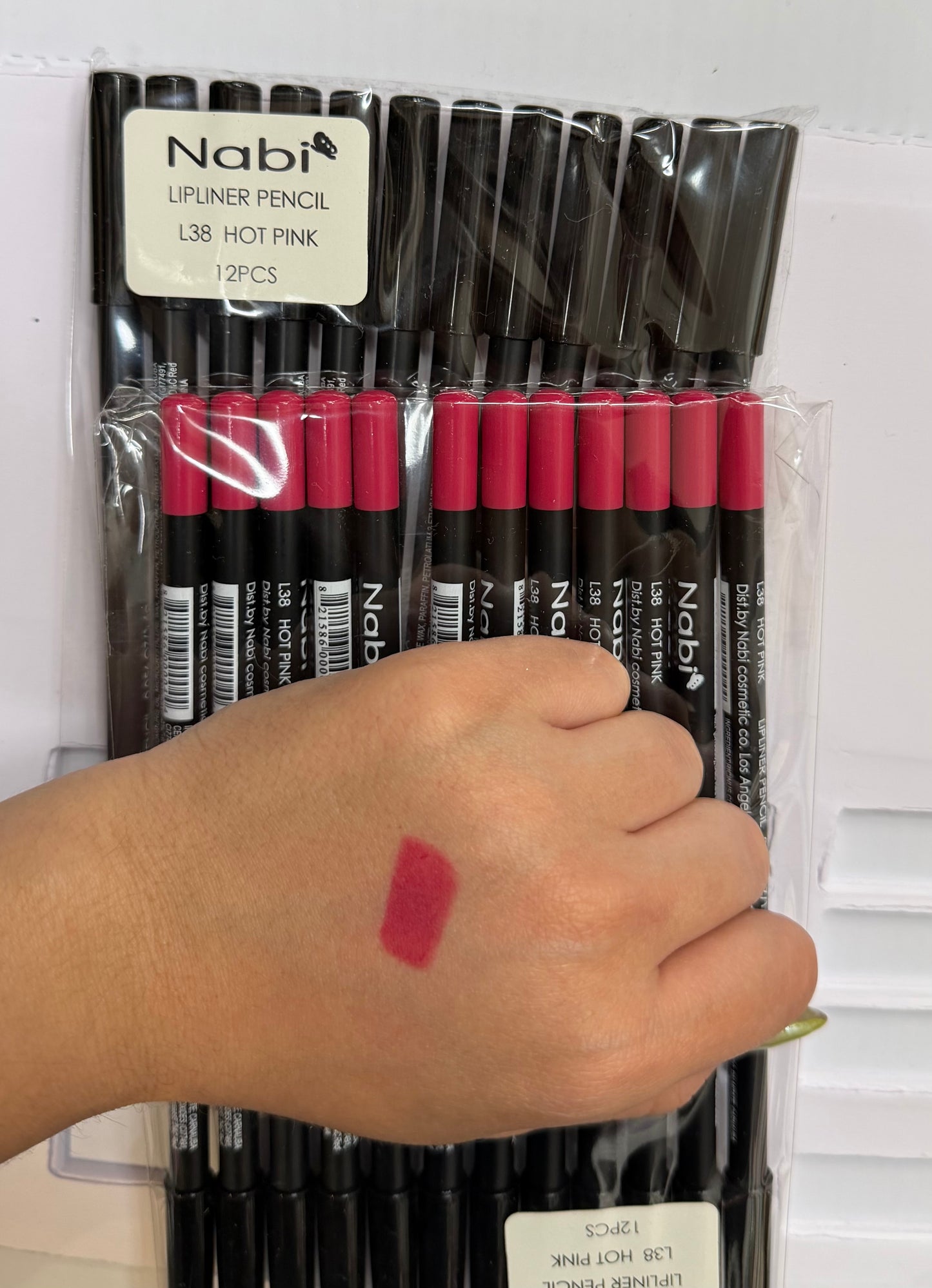 Lápiz delineador de labios NABI / Paquete de 12 unidades