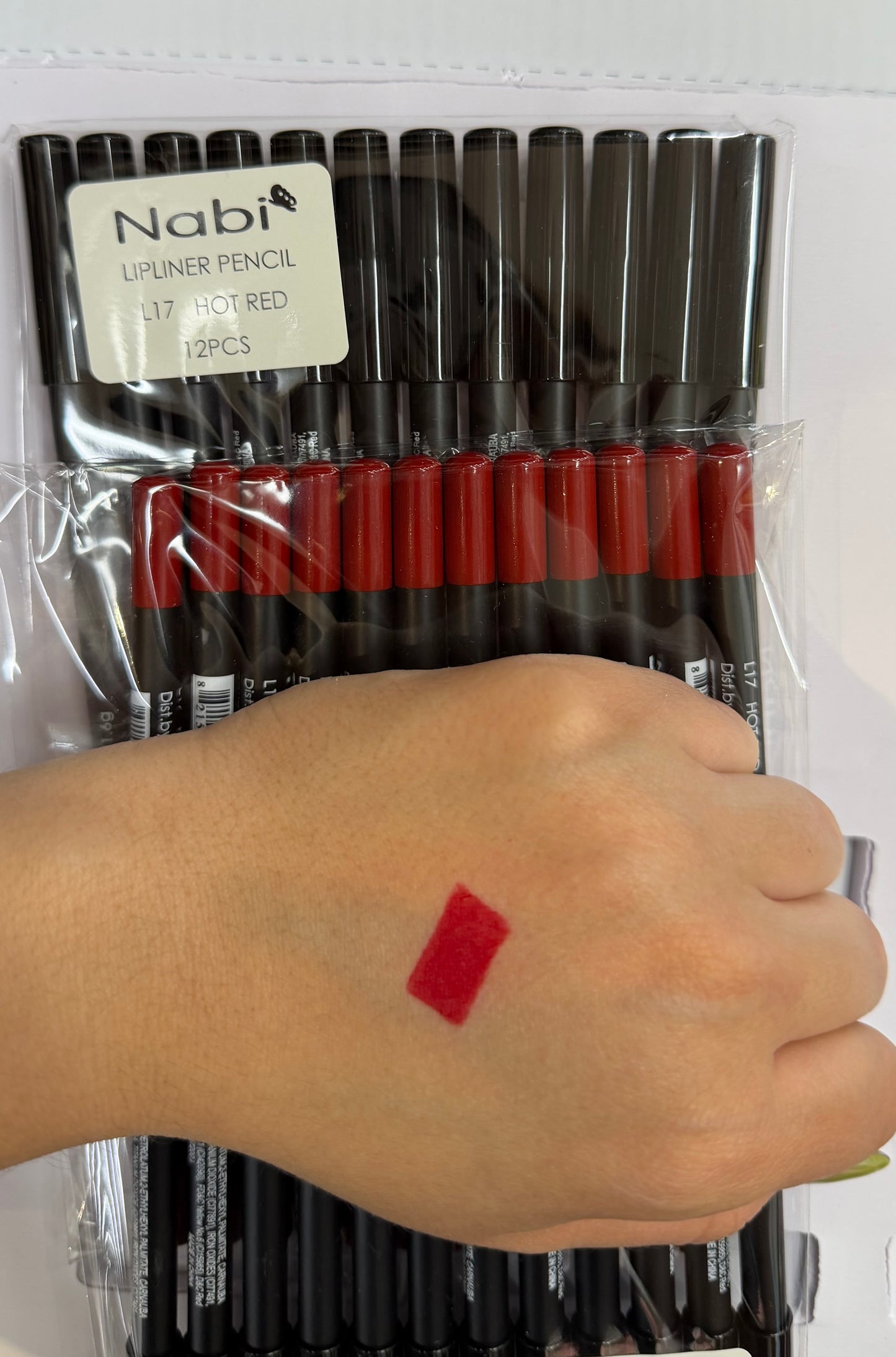 Lápiz delineador de labios NABI / Paquete de 12 unidades